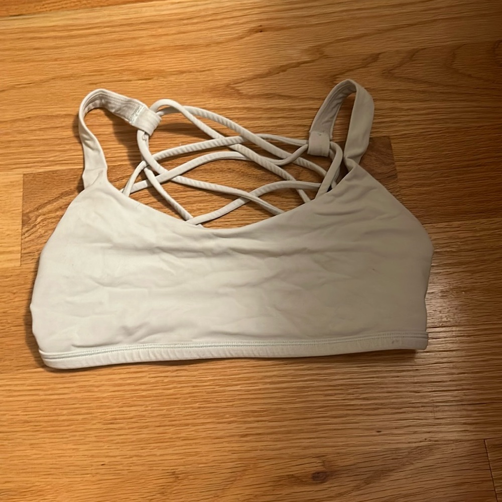 Lulu lemon sports bra